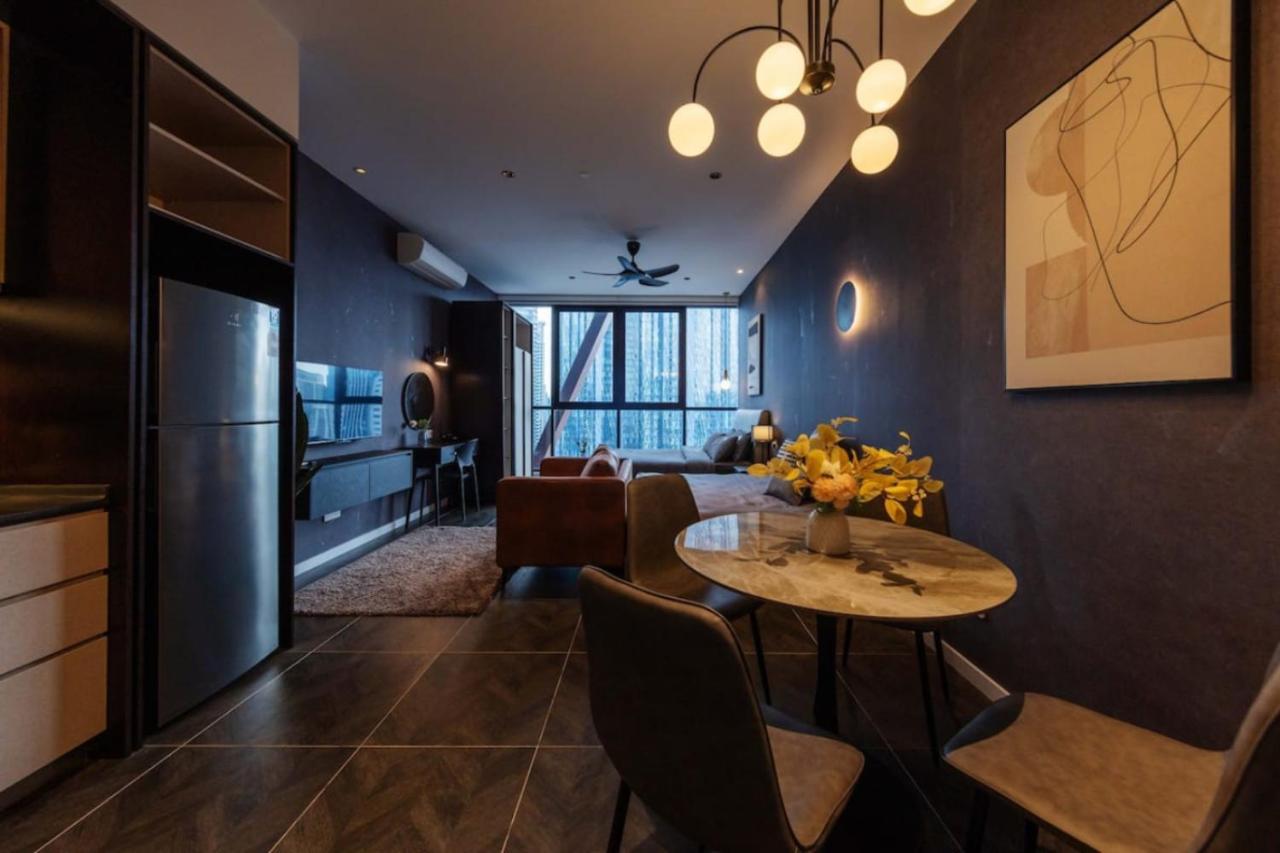 Scarletz Suites Klcc Twin Tower By Purple Orchid Kuala Lumpur Dış mekan fotoğraf