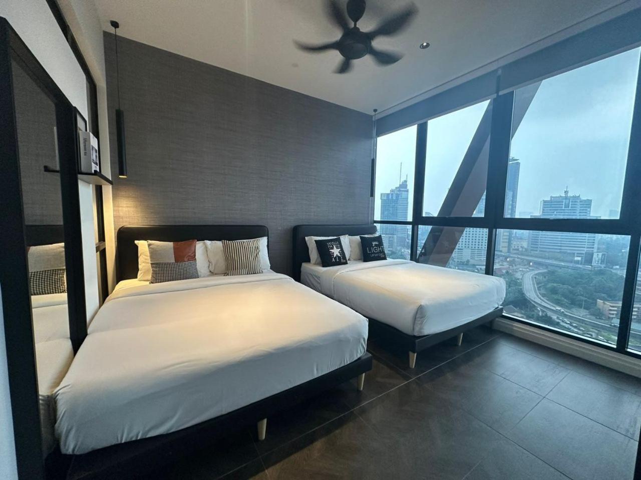 Scarletz Suites Klcc Twin Tower By Purple Orchid Kuala Lumpur Dış mekan fotoğraf